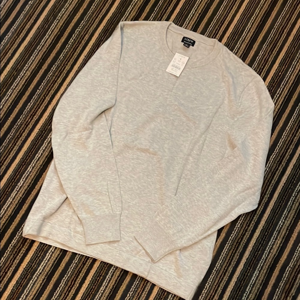 Men's Soft and Lightweight Gray Sweater